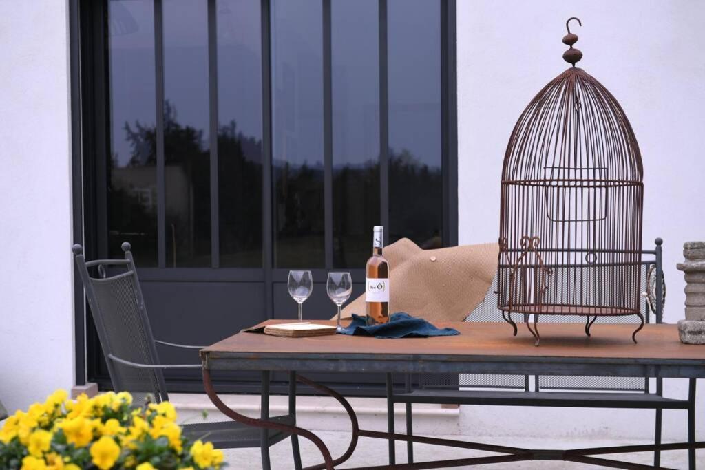 Le Galinie Chic'Art. Un Bel Atelier Avec Piscine Villa Carpentras Exterior photo